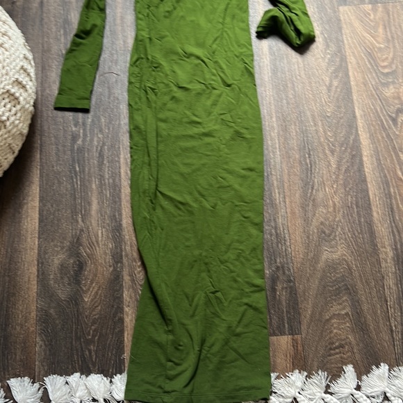BROWNLEE Green MIDI Dress - Picture 5 of 6